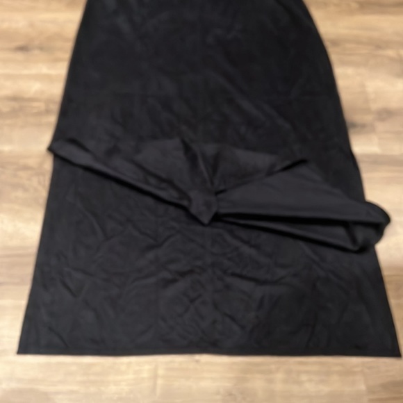 J JILL long suede black skirt with slit - Picture 4 of 4